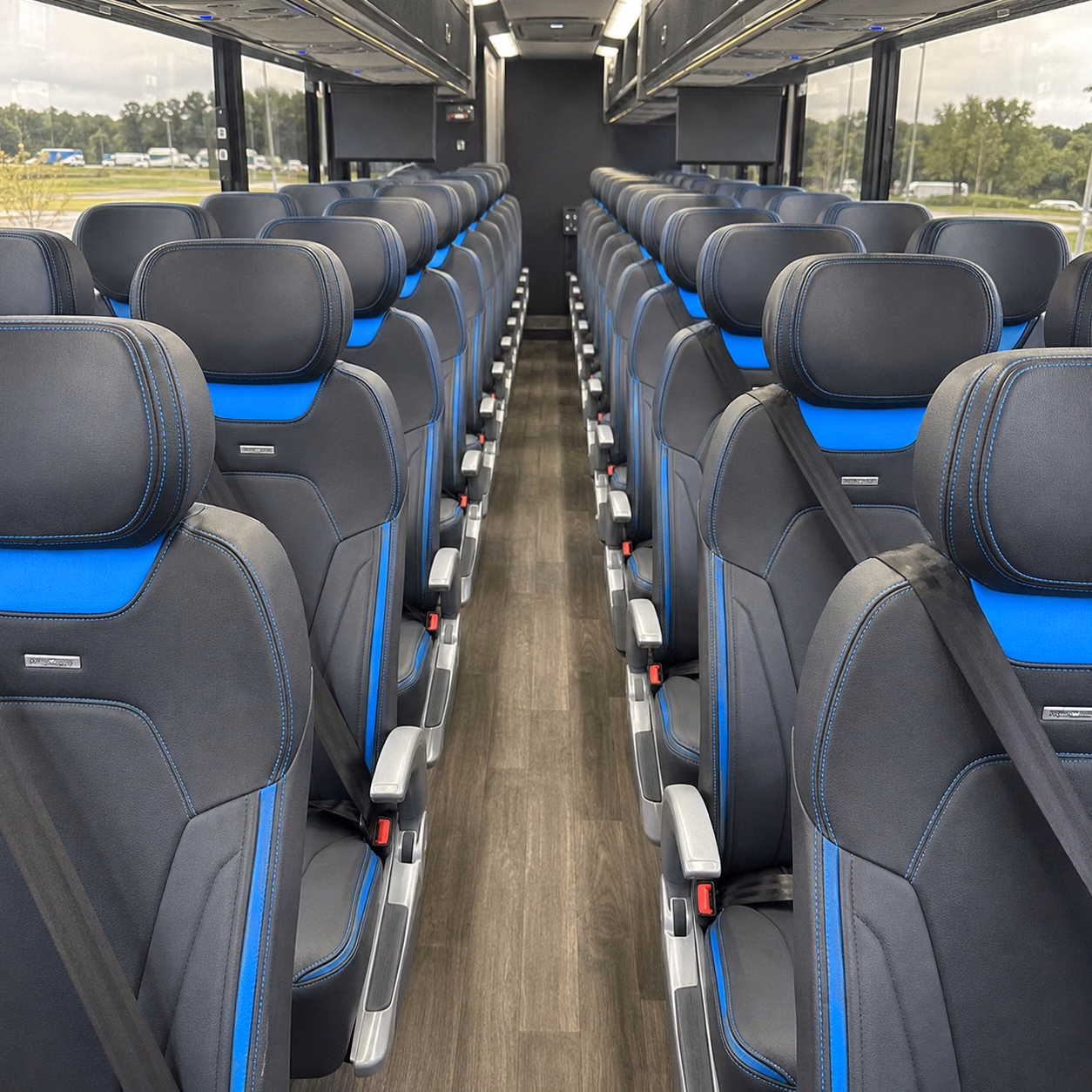 how where and when you are traveling affects your turlock bus rental rate