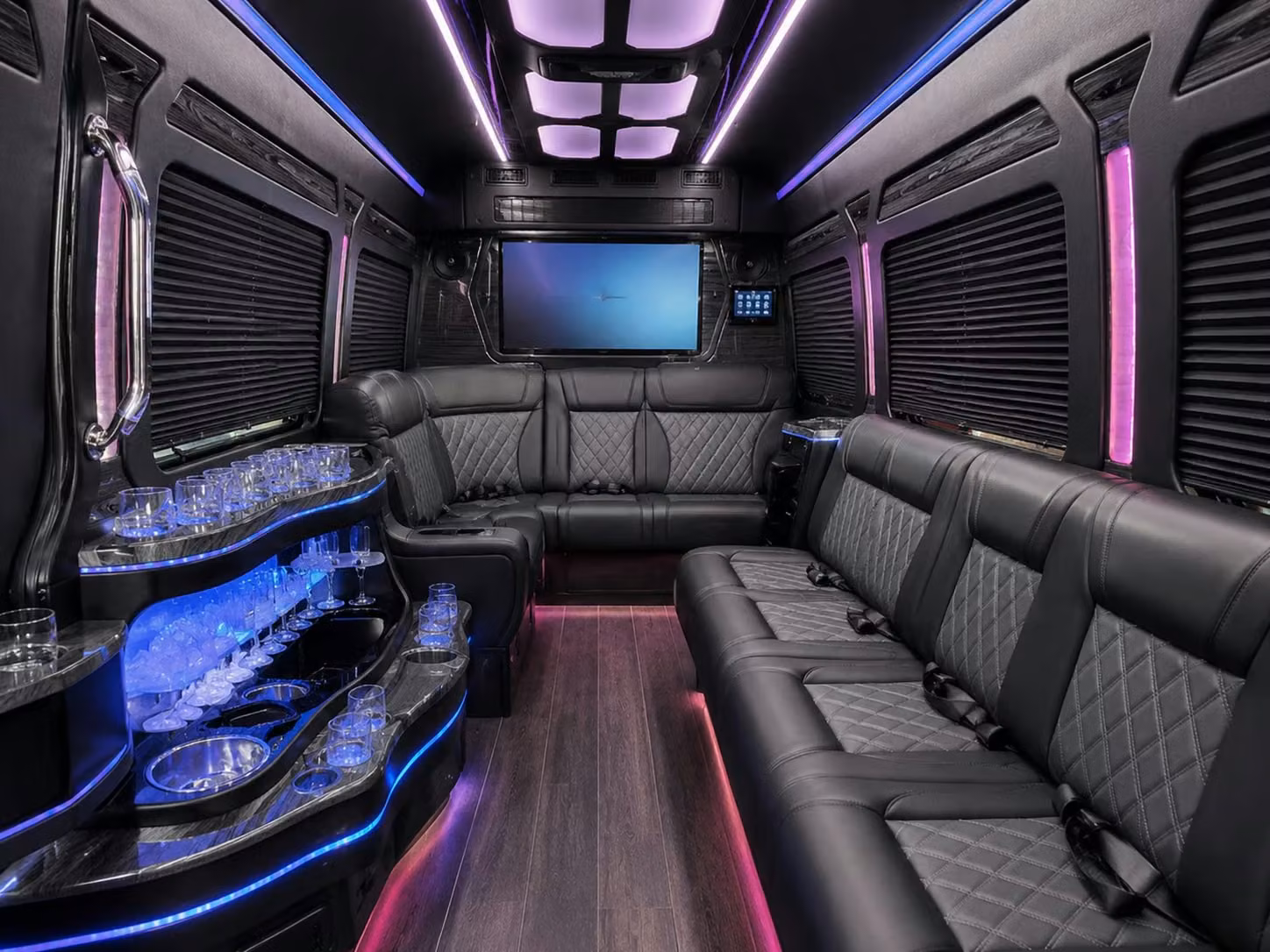 modesto and fresno day trips are easy with turlock field trip bus rentals