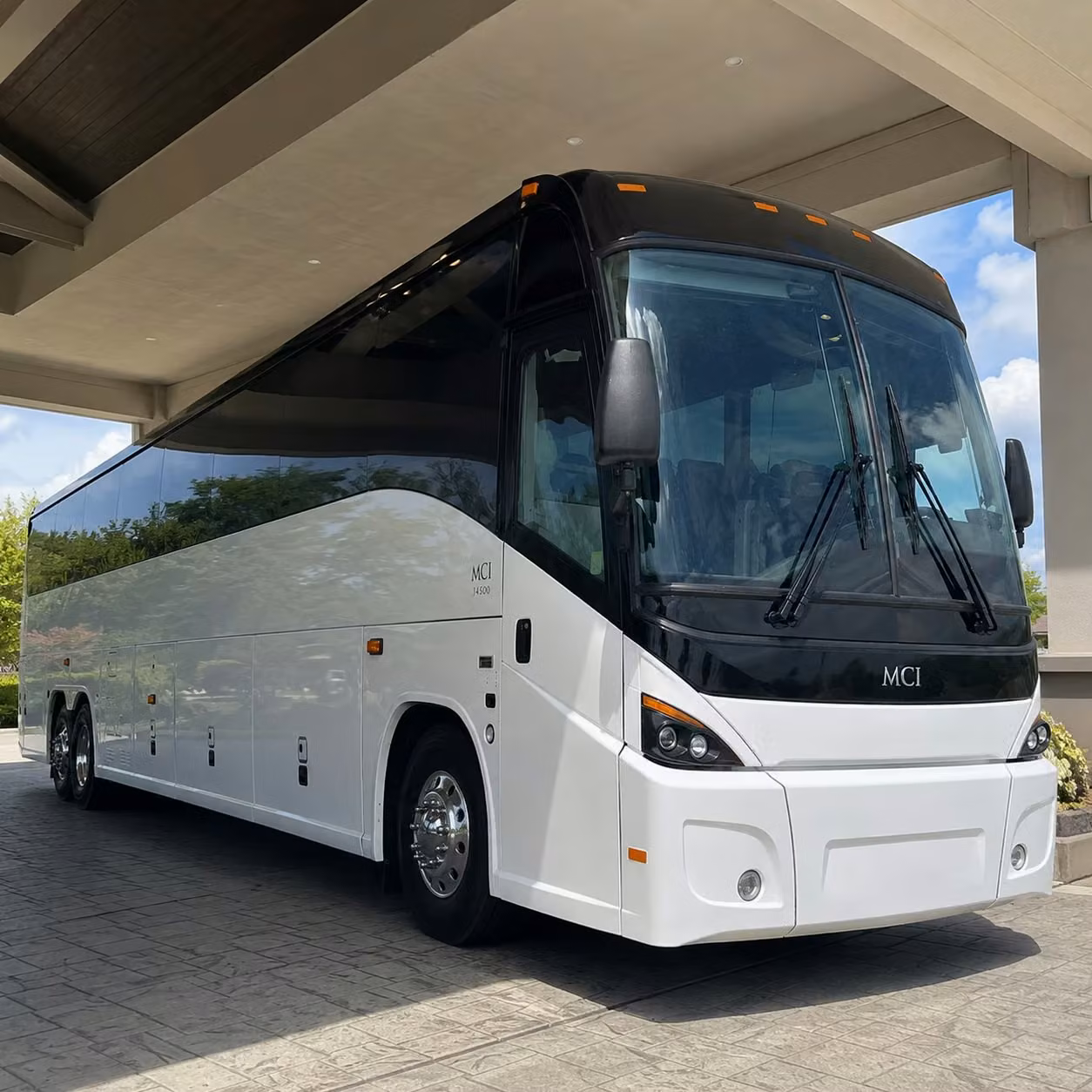 sacramento international airport shuttles from turlock and stanislaus county