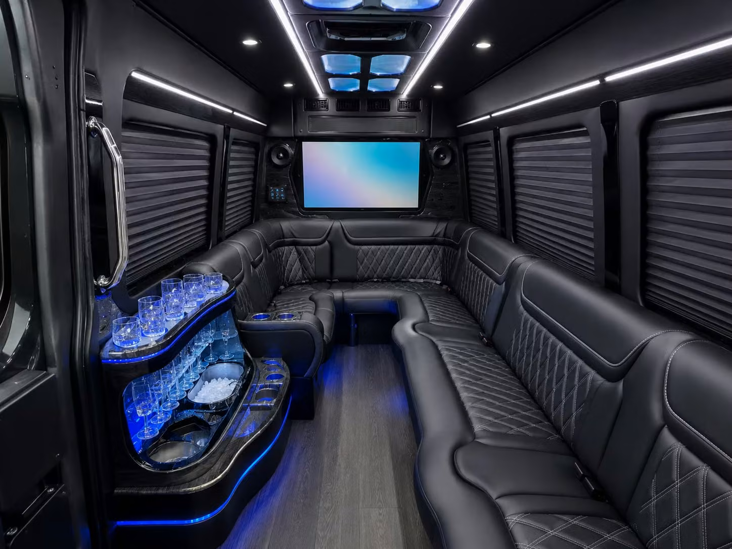 turlockcharterbus com lets you book concert shuttles to shoreline amphitheatre and beyond